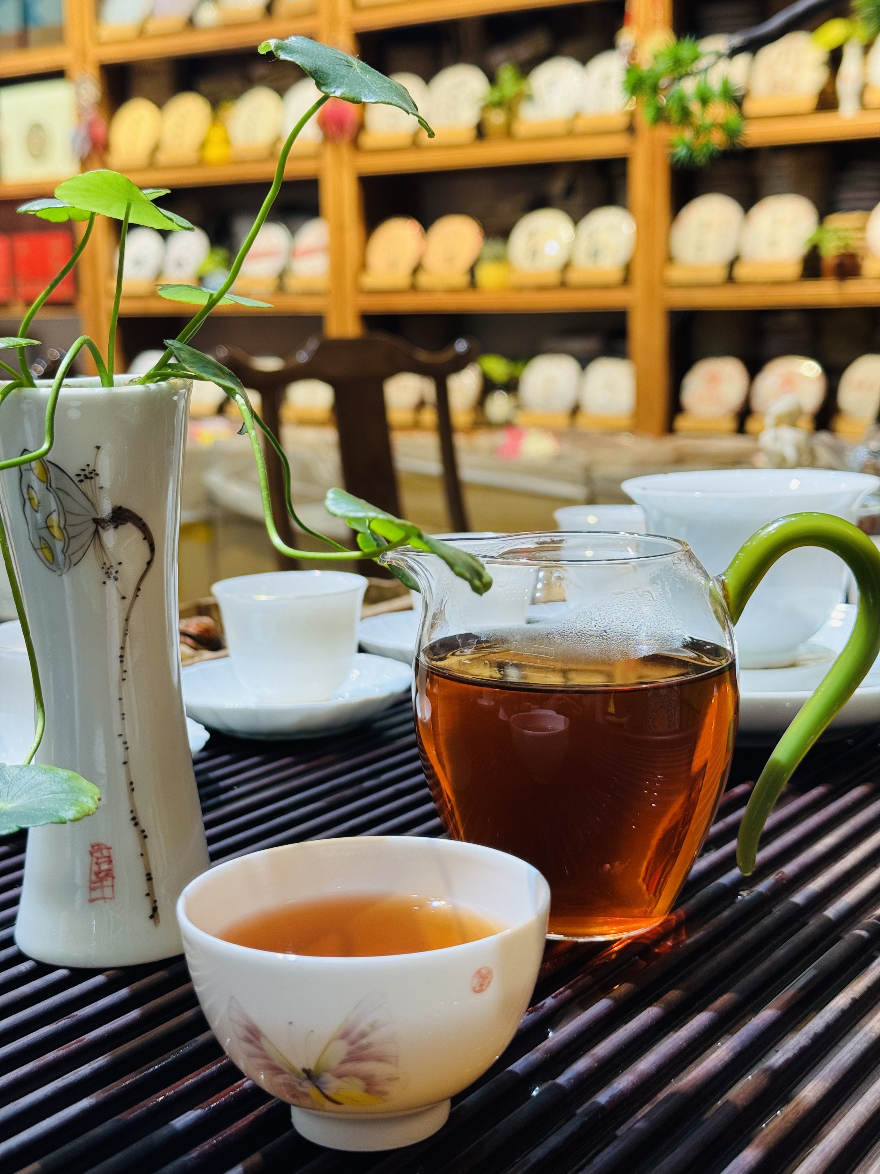 2023年全球顶级茶叶评比揭晓：十大名茶排名与品鉴指南(图1)